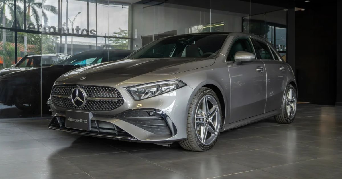 Deportivo, veloz y cómodo, así es el A250, el nuevo carro híbrido de Mercedes-Benz
