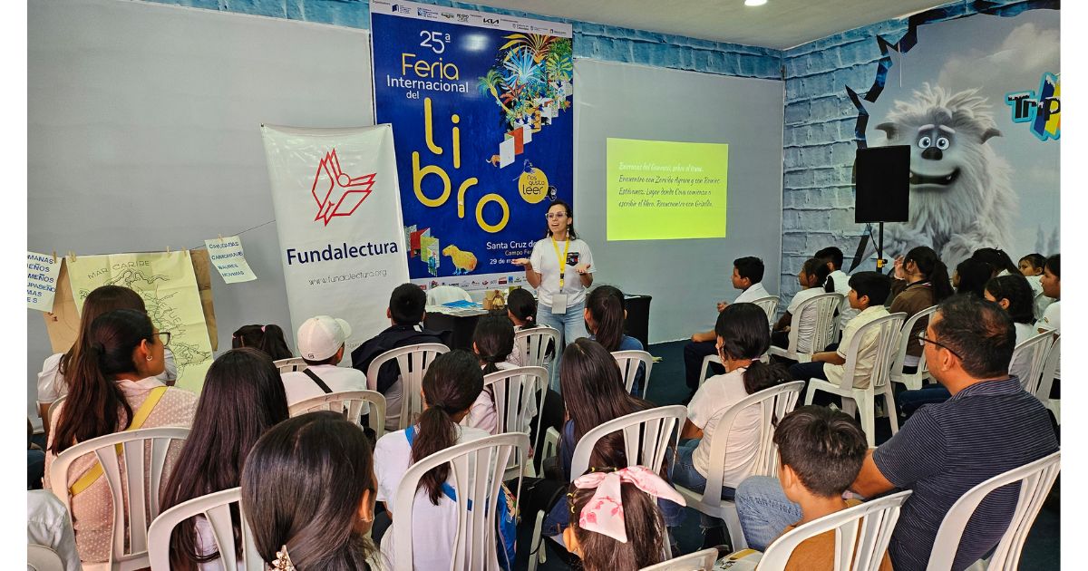 Fundalectura en la Feria del libro en Santa Cruz de la Sierra (Bolivia)