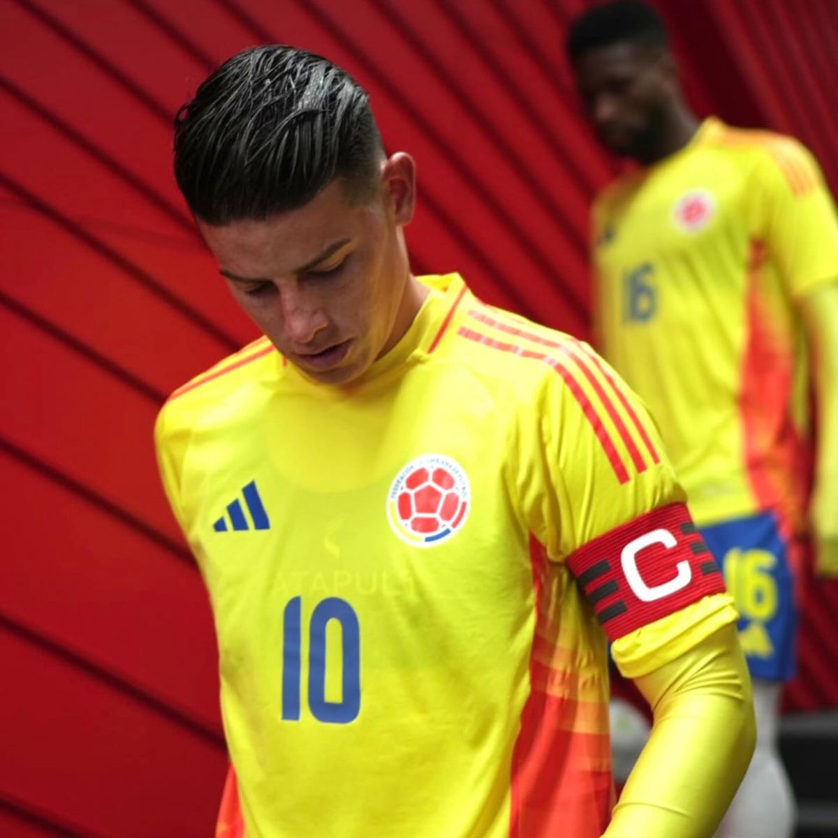 James Rodríguez: su círculo descarta a River y confirma interés desde España; hay ofertas en sus manos - -- Las2orillas James Rodríguez selección Colombia mercado de fichajes