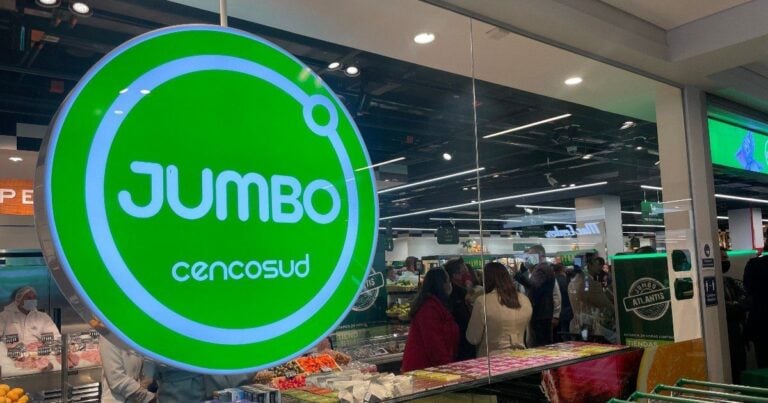 Descuentos de Jumbo - Jumbo: la tablet que está a mitad de precio, y viene con estuche y audífonos gratis