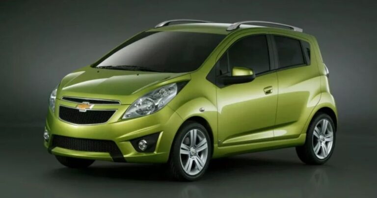 Chevrolet Spark - Este fue el carro usado que más se vendió en 2024; lo puede conseguir por menos de 20 millones de pesos