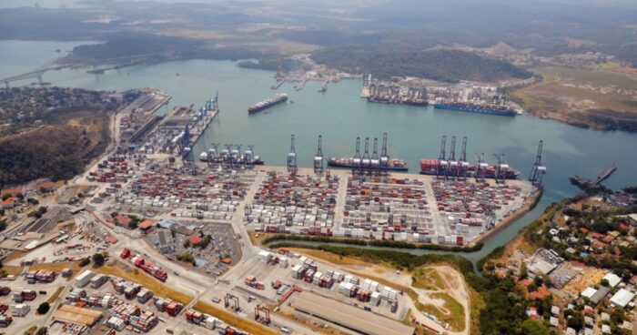  - El chino a quien Trump quiere quitarle el control de 2 grandes puertos del Canal de Panamá