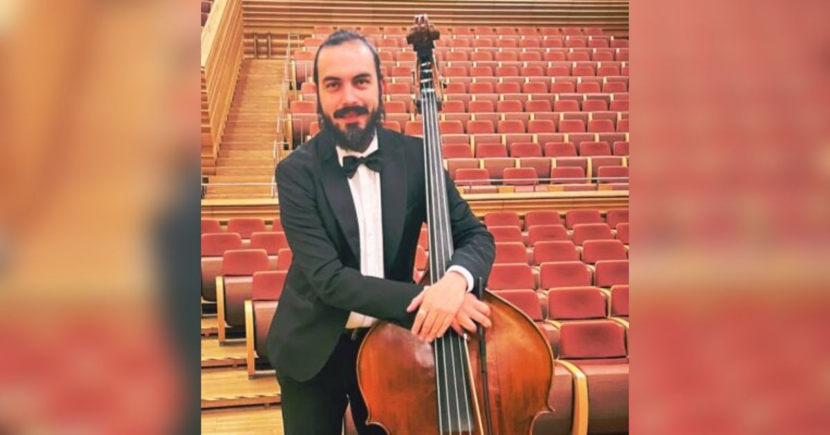 De Ibagué a los Balcanes: El contrabajista colombiano que conquistó Bulgaria