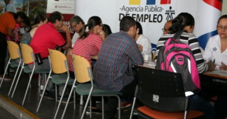  - El SENA ofrecerá más de 5.000 vacantes de empleo en su feria nacional ¿Cómo postularse?
