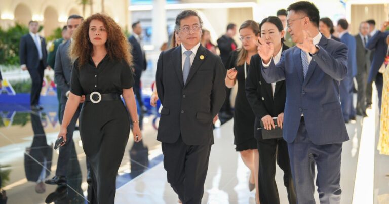  - El viaje de Petro a China con el que pretende darle un nuevo rumbo a la economía colombiana