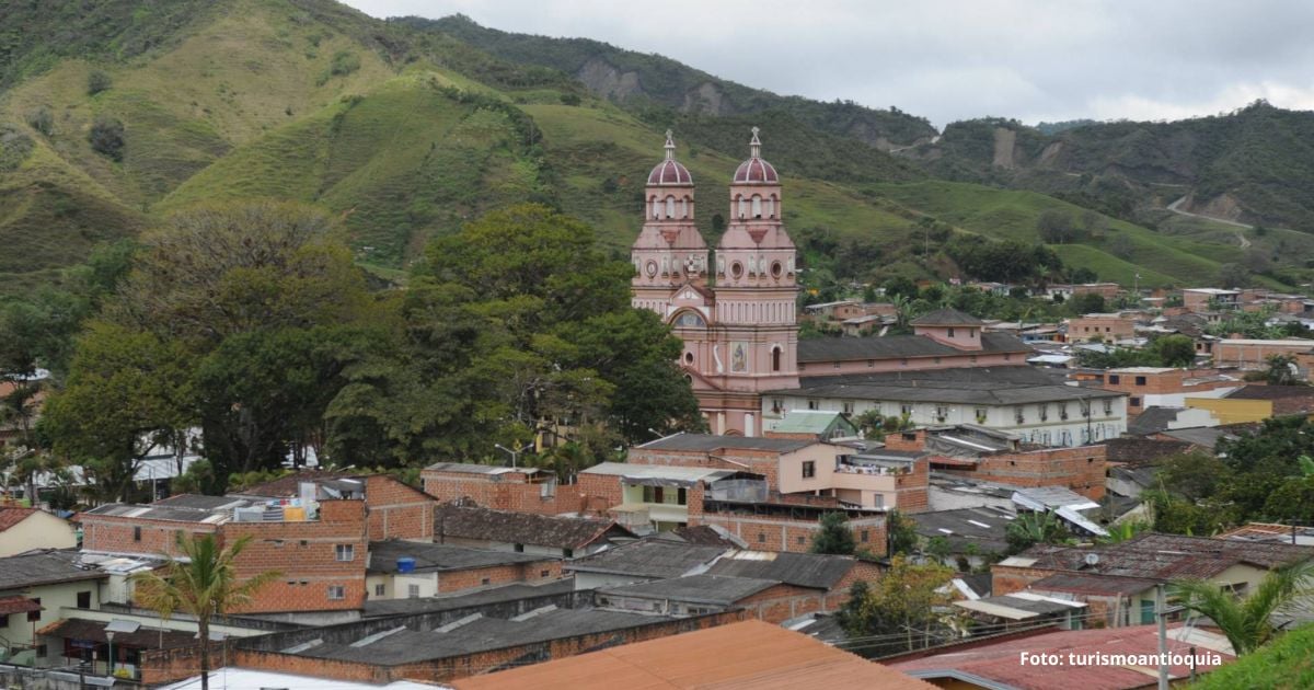 Este es el pueblito antioqueño conocido como el ajedrez del departamento; sus ríos son un encanto natural