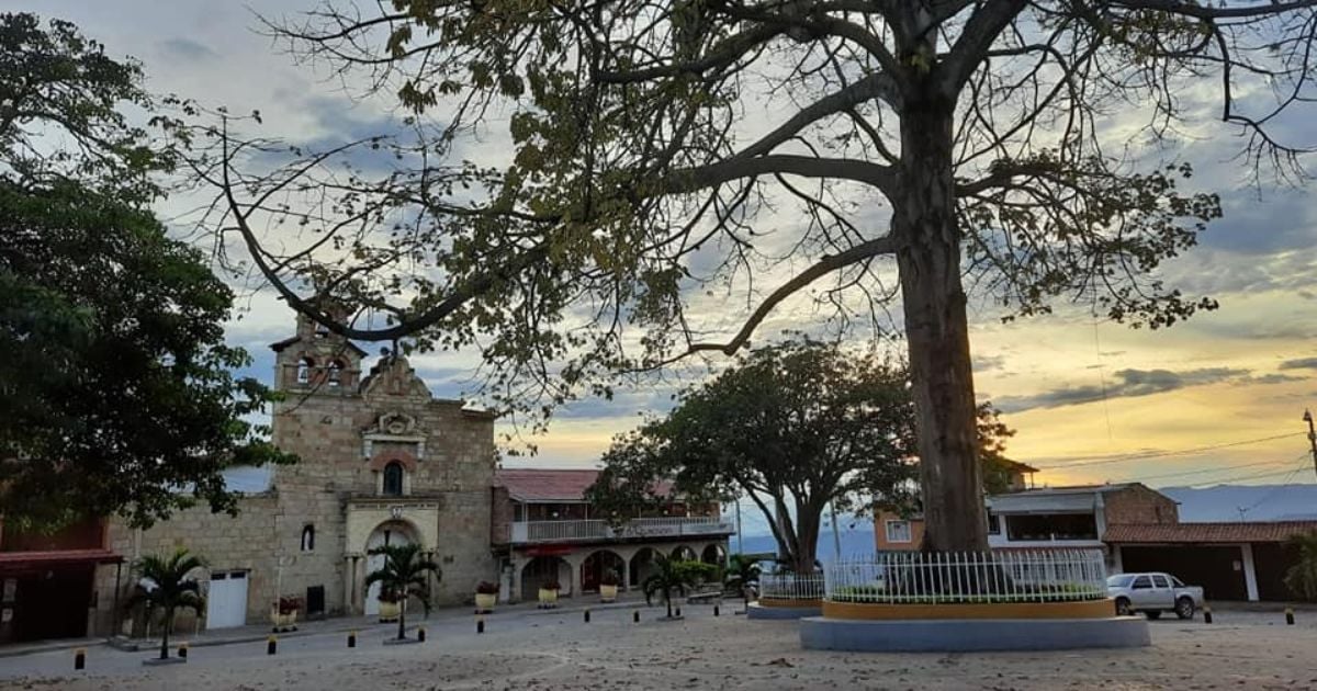 El tranquilo pueblito de Cundinamarca a dos horas de Bogotá, ideal para desconectarse de la rutina y caos de la ciudad