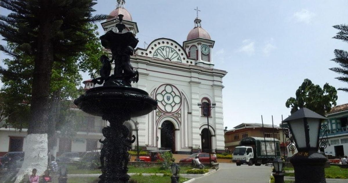 Este es el famoso pueblo de Caldas considerado patrimonio de la humanidad, donde el sombrero es protagonista
