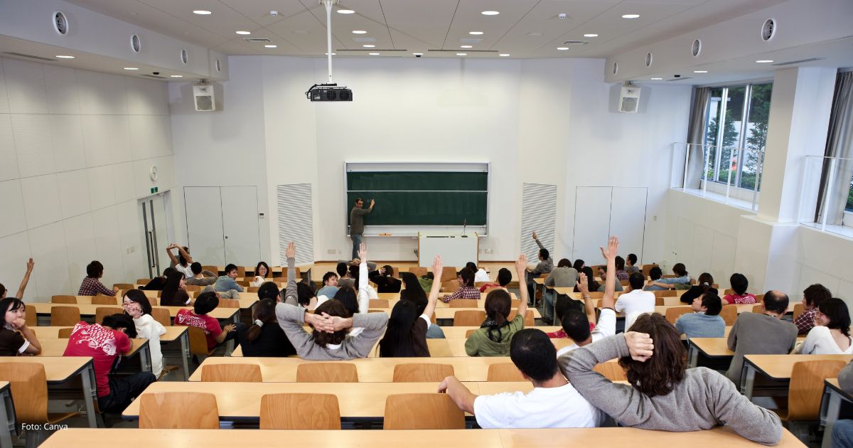 Estas son las tres carreras profesionales con mejores salarios y que muy pocos estudian en Colombia