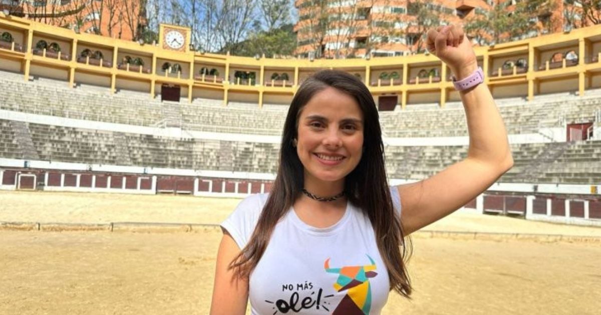 La radicalidad de Esmeralda Hernández con la que consiguió frenar las corridas de toros, corralejas y peleas de gallo