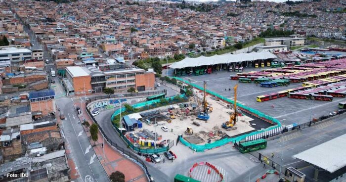 El lio de la compra de 106 predios para 4 grandes obras enredan al director del IDU en la Alcaldía de Claudia López - -- Las2orillas predios