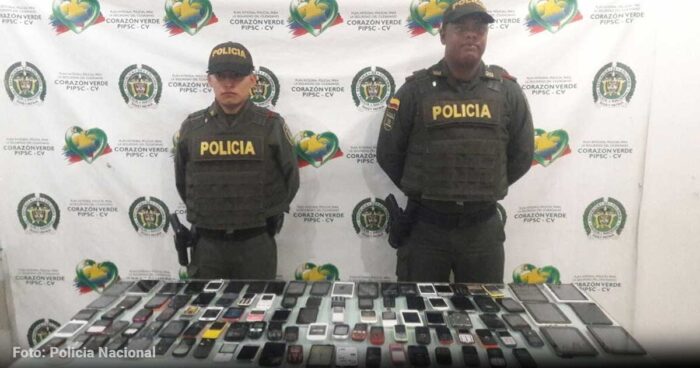 Recupere su celular robado, la policía de Bogotá devolverá 15 mil teléfonos que ha recuperado - -- Las2orillas celular