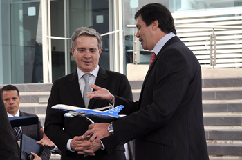 El millonario mexicano que les compró el negocio a los Char y maneja 6 aeropuertos en Colombia - -- Las2orillas - El millonario mexicano que les compró el negocio a los Char y maneja 6 aeropuertos en Colombia