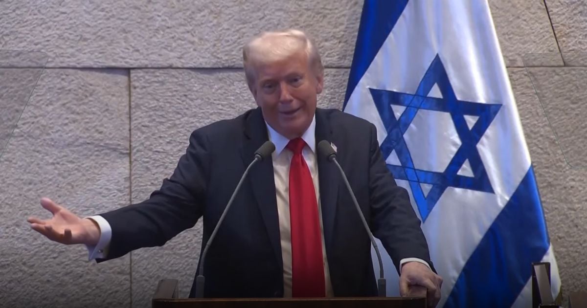 Trump pide indulto a Netanyahu en su juicio por corrupción