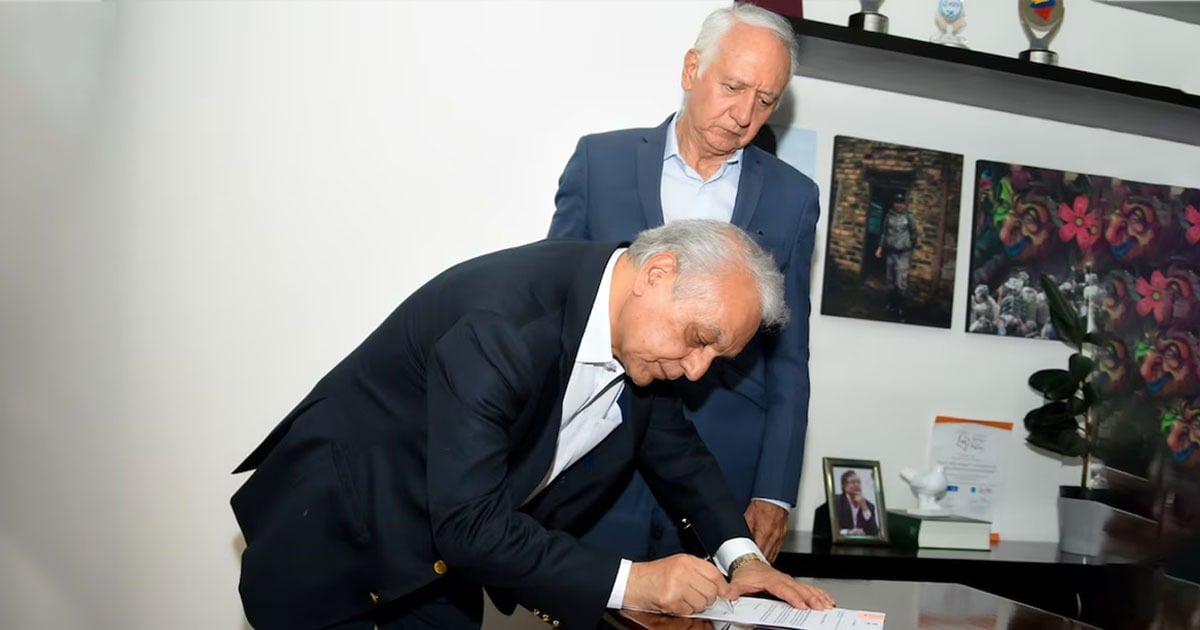 Guillermo Jaramillo le ganó el pulso a Corcho y colocó en la Supersalud a su hombre de confianza