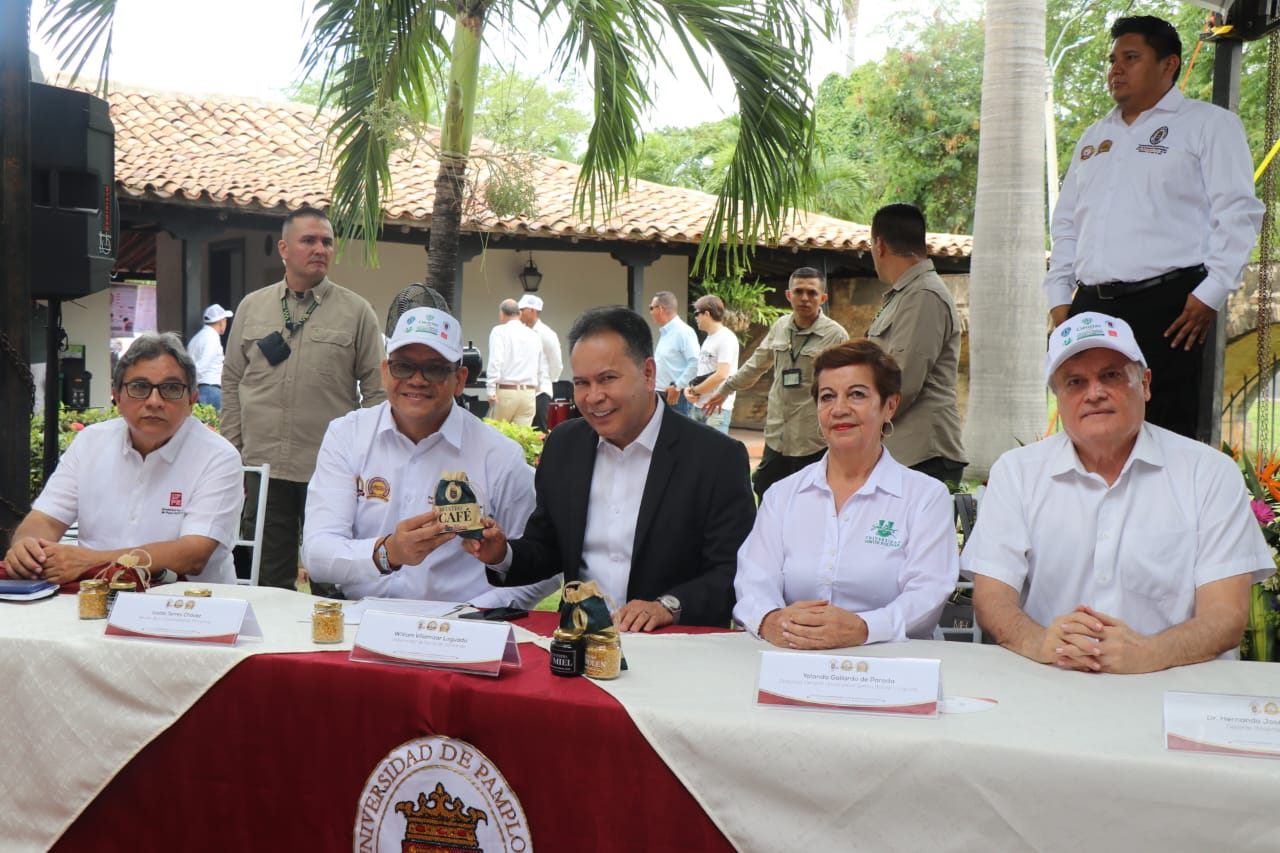 Cuarenta becas entrega Unipamplona y el Minciencias para cursar 7 nuevos doctorados en Norte de Santander - -- Las2orillas Unipamplona