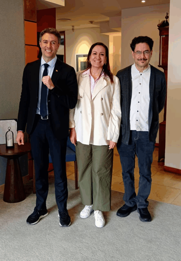 Carolina Corcho le apuesta a ganar en la consulta del Pacto Histórico y que Iván Cepeda sea la cabeza de Senado - -- Las2orillas - Carolina Corcho le apuesta a ganar en la consulta del Pacto Histórico y que Iván Cepeda sea la cabeza de Senado