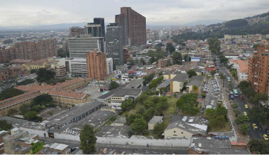  - Akila busca con una demanda, que el distrito le reconozca millonaria indemnización