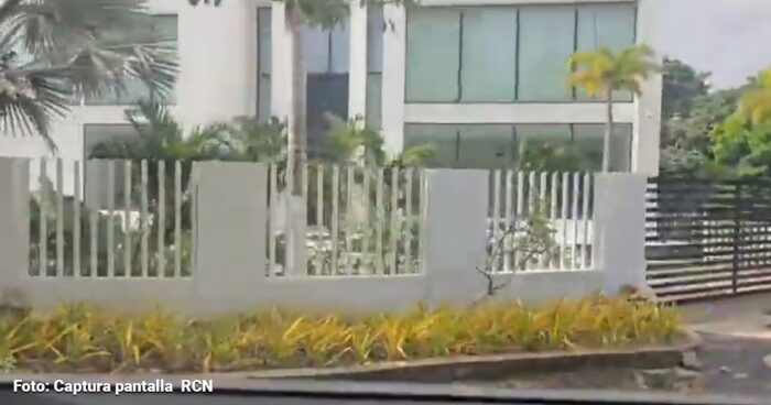  - La magistrada que investiga a Benedetti contrataco y ordenó allanar su elegante residencia en Barranquilla