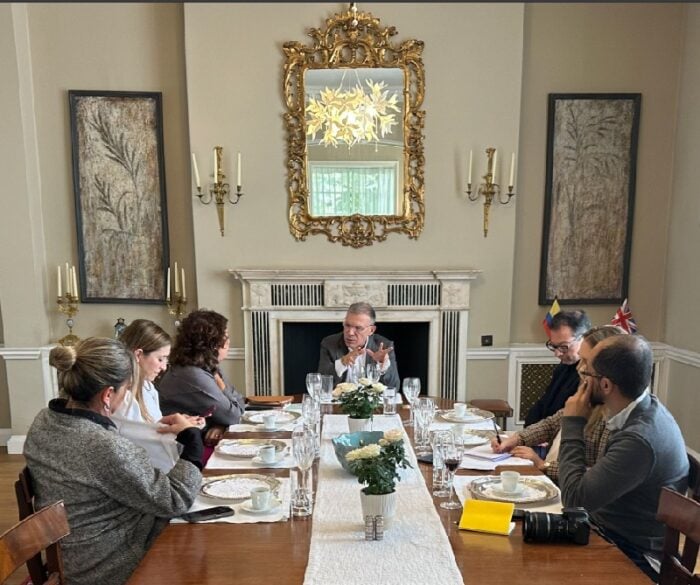 embajada en reino unido