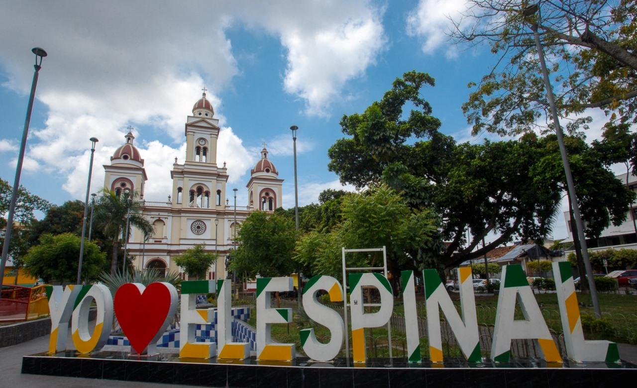 Cuál es el pueblito del Tolima para disfrutar una de las mejores lechonas de Colombia, así puede llegar