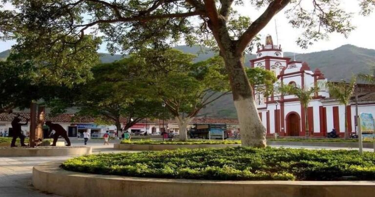 Vijes - Entre montañas y campos frescos: este el pueblito del Valle ideal para la pesca deportiva y escapar del calor
