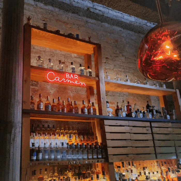  - La paisa gringa que montó en Medellín uno de los mejores bares del mundo, esta es su historia