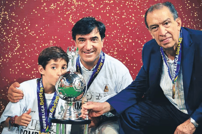 Cómo un empresario boyacense levantó al Tolima y lo convirtió en un grande del fútbol colombiano - -- Las2orillas - Cómo un empresario boyacense levantó al Tolima y lo convirtió en un grande del fútbol colombiano