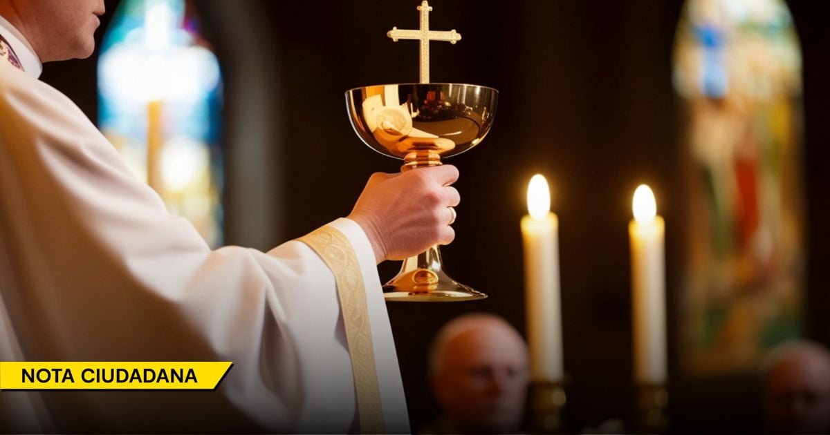 Hay que cuidarse los sacerdotes que se ponen la camiseta política debajo de la sotana