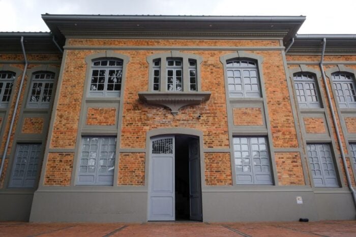 El rescate del Histórico hospital San Juan de Dios de Bogotá unió a Petro y Galán - -- Las2orillas San Juan de Dios