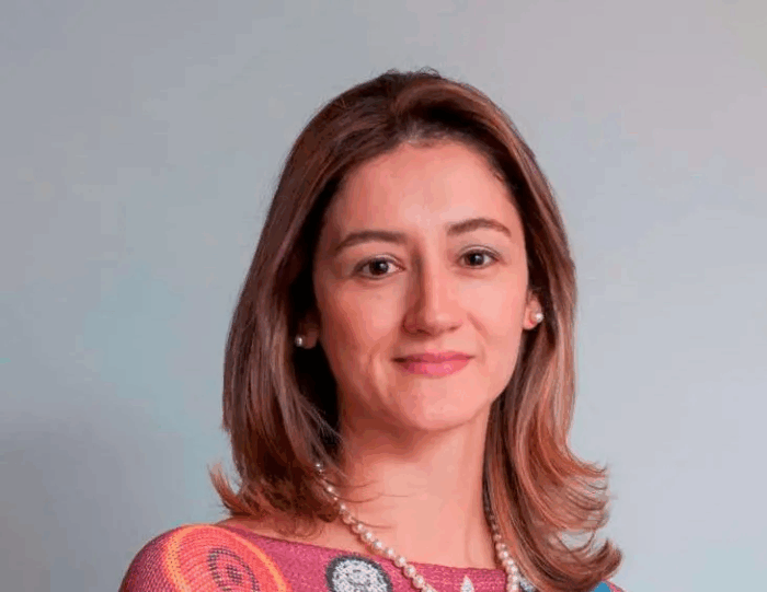 La paisa que pasó de las comunas a dictar clases en Harvard y dirigir una división del Hospital de Massachusetts