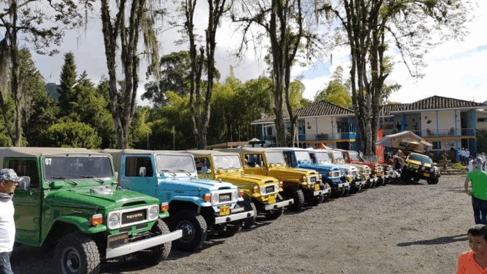 La empresa bogotana que exporta los carros clásicos desde Colombia y los pone en cualquier parte del mundo - -- Las2orillas - La empresa bogotana que exporta los carros clásicos desde Colombia y los pone en cualquier parte del mundo