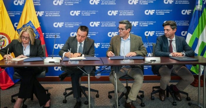  - Espaldarazo de Sergio Díaz-Granados a la Alcaldía de Galán: la CAF será aliada en el plan de obras de Bogotá