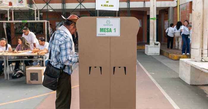 El examen final de las elecciones presidenciales: expertos llegan para certificar la transparencia electoral - El examen final de las elecciones presidenciales: expertos llegan para certificar la transparencia electoral