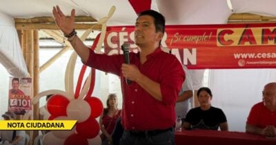 El congresista fantasma que nunca habla en los debates está buscando votos con logros ajenos