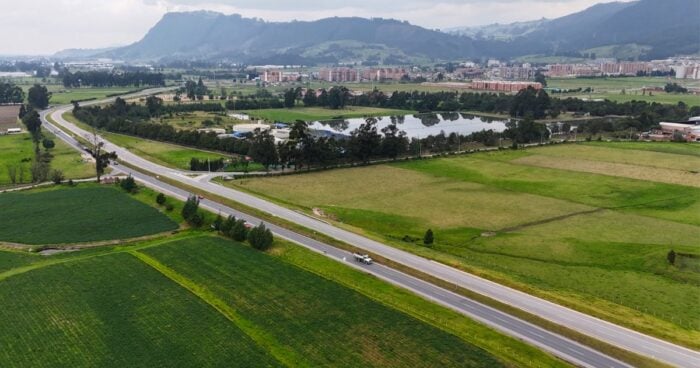  - Irene Vélez dio luz verde a la construcción de la segunda calzada Zipaquirá Ubaté con modificación de la licencia