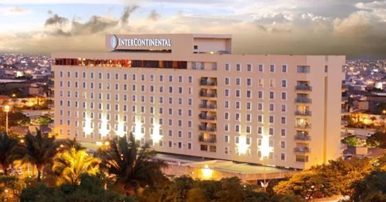  - Con un golpe de suerte Luis Carlos Sarmiento Angulo entró al negocio de los hoteles en el que hoy manda