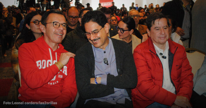  - Con tensiones dentro el Pacto Iván Cepeda logra su primer aliado por fuera de la izquierda