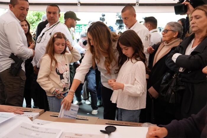  - El outsider Juan Daniel Oviedo, el palo en la Gran Consulta por Colombia en la que se impuso Paloma Valencia