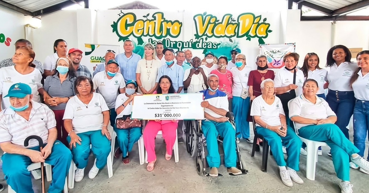 ¡La vida mía es venir acá!: 5.000 historias que transforman la soledad en alegría en los Centros Vida - -- Las2orillas.co: Historias, voces y noticias de Colombia los Centros Vida