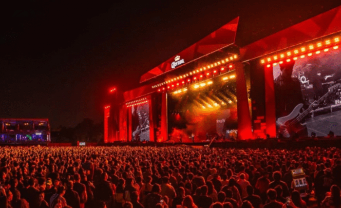  - El poderoso grupo cervecero detrás del megaconcierto de Shakira en el Zócalo de México que reunió 400 mil personas