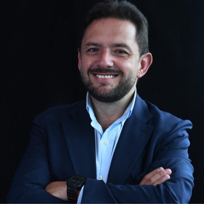  - El mexicano Carlos Slim no solo domina con Claro la telefonía celular en Colombia también es el rey en la TV por cable