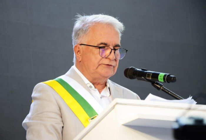  - Seis gobernadores y dos poderosos alcaldes llevaron a sus parientes y socios políticos al Congreso