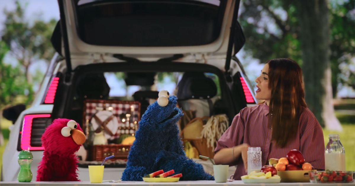  - La alianza entre famosa marca y Plaza Sésamo para enseñarles a los niños sobre seguridad vial y movilidad sostenible