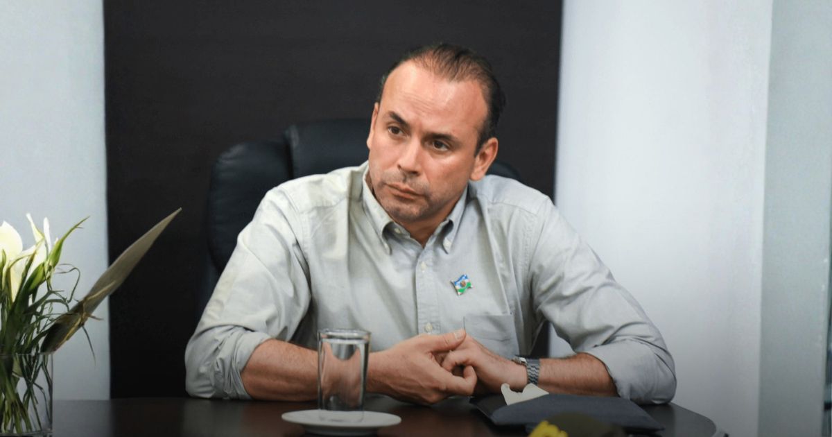  - ¿Quiénes están detrás de los golpes al gabinete del alcalde de Cali, Alejandro Eder?