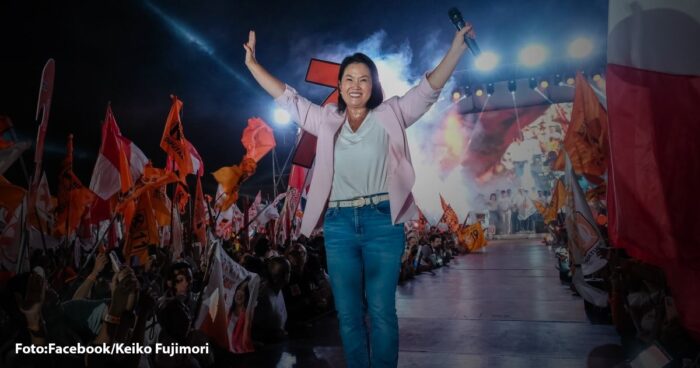  - Keiko Fujimori terminó favorecida por la crisis de Perú y aseguró su paso a segunda vuelta
