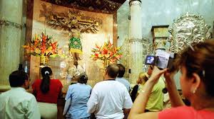  - Los santuarios de Buga, Las Lajas y Chiquinquirá han hecho del peregrinaje una fuente de ingresos para sus parroquias