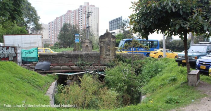 El puente que mandó a construir el Virrey Solís en el siglo XVIII sigue parado en Fontibón pero está abandonado