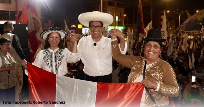  - Roberto Sánchez, el rival de Keiko Fujimori con las ideas y el sombrero de Pedro Castillo
