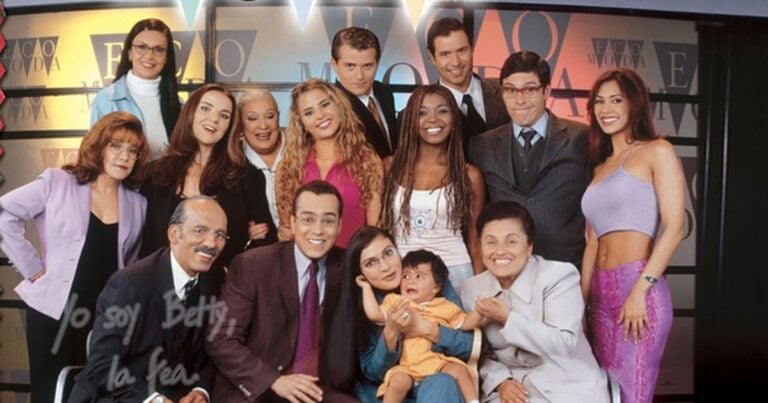 Las2orillas.co: Historias, voces y noticias de Colombia Julio César Herrera junto al elenco de Betty la fea - Las2orillas.co: Historias, voces y noticias de Colombia